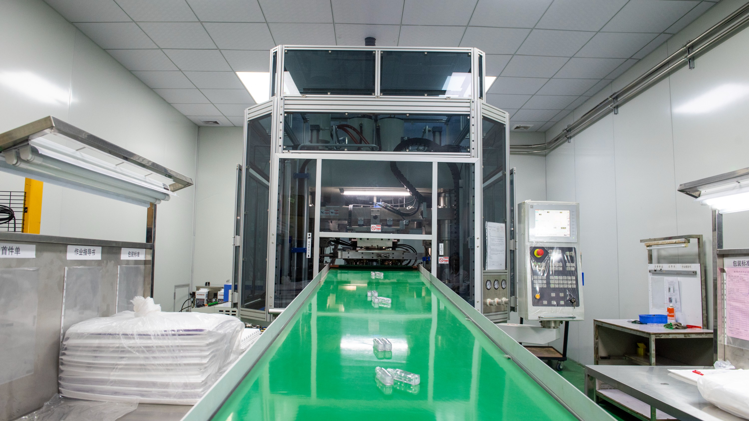 用注塑模具好還是吹塑模具好？